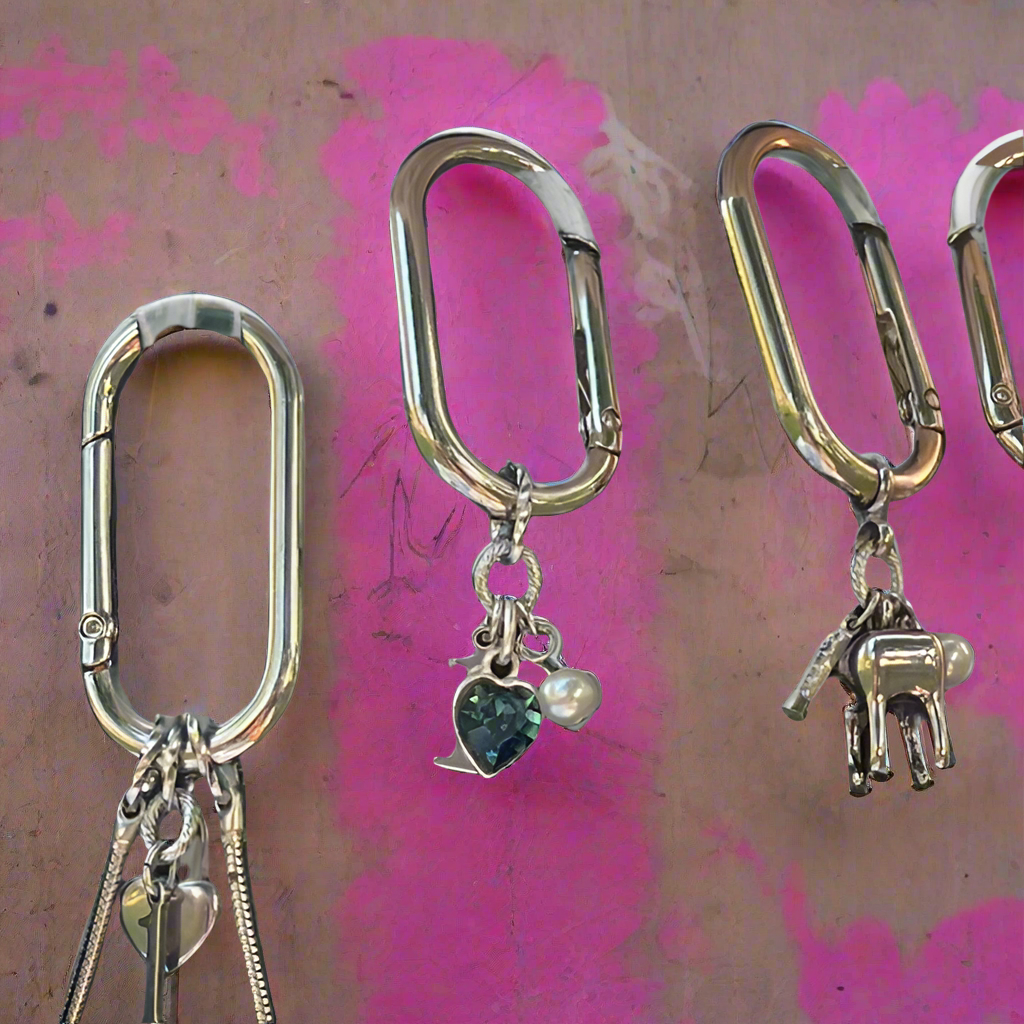 keychain with charms heart n pearl